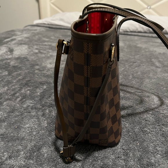 Louis Vuitton ♥️ - Picture 4 of 15